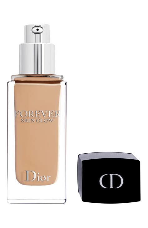 Тональный крем Dior Forever Skin Glow